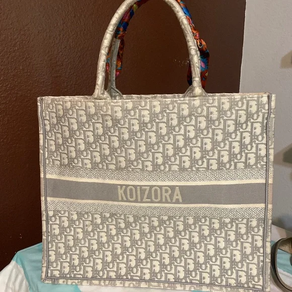 Christian Dior Book tote - Picture 4 of 13